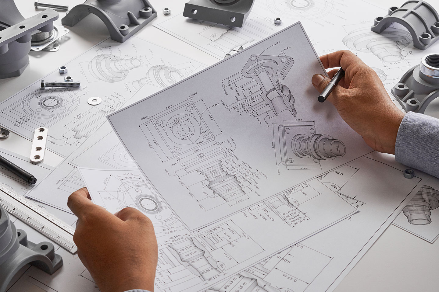 https://kemperleindustries.com/media/engineer-technician-designing-drawings.jpg